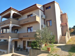 Apartment in Rovanjska, comfortable and close to the beach
